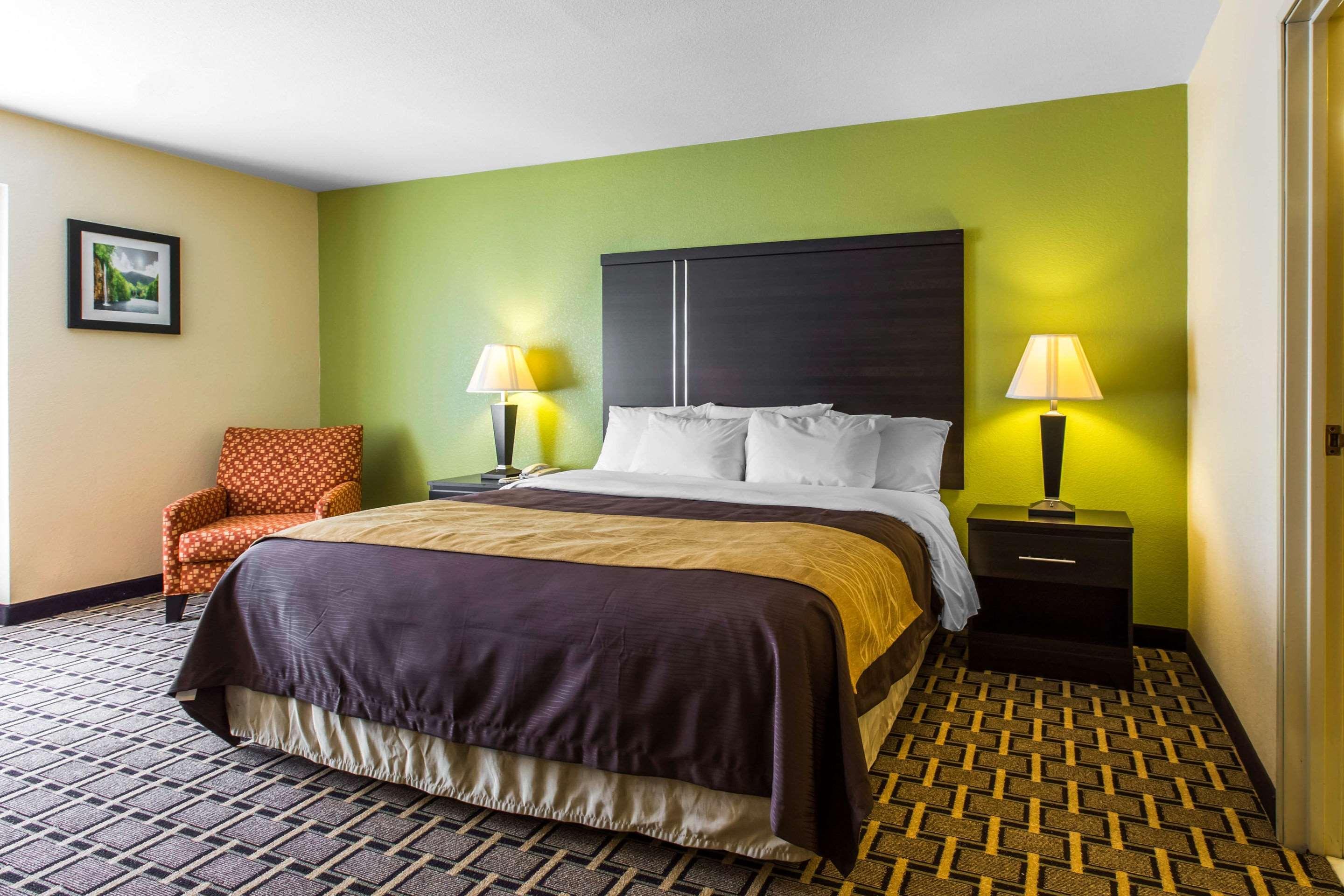 Quality Inn West Of Asheville Кантон Екстер'єр фото