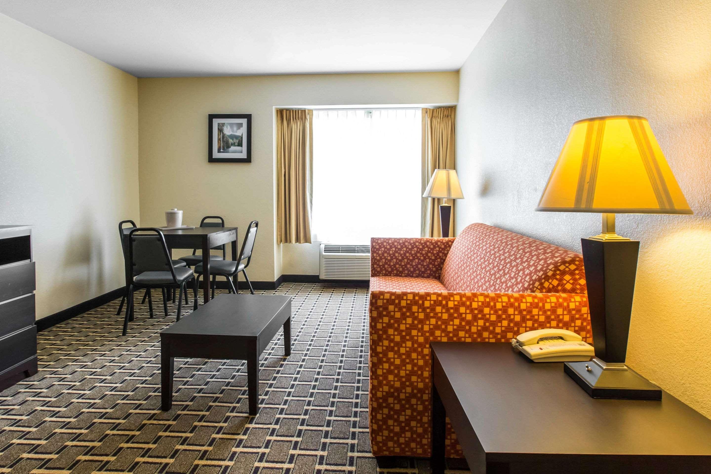 Quality Inn West Of Asheville Кантон Екстер'єр фото